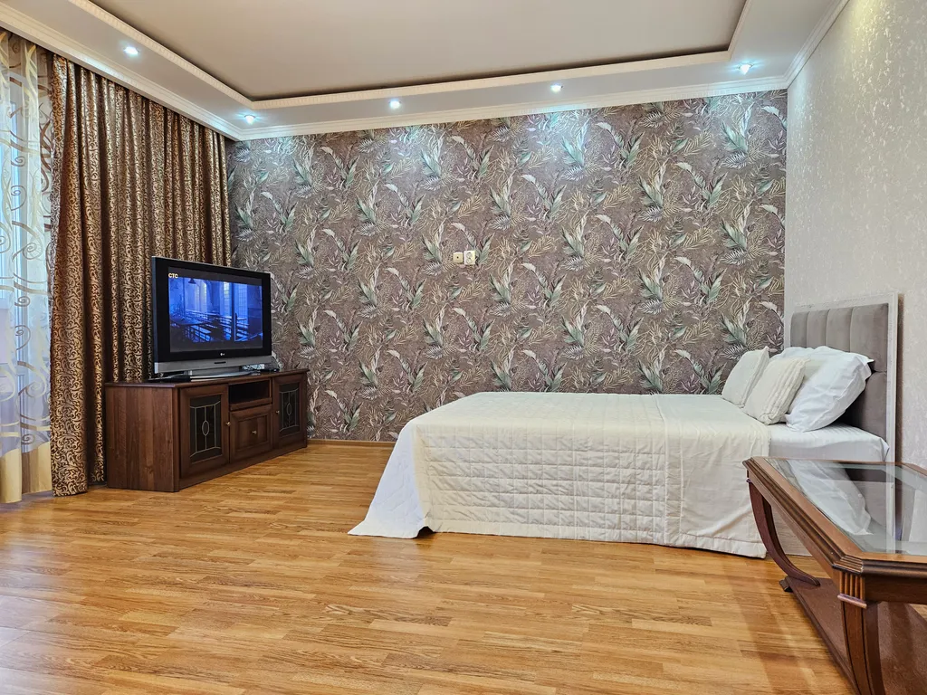 Просторная двушка в самом центре города