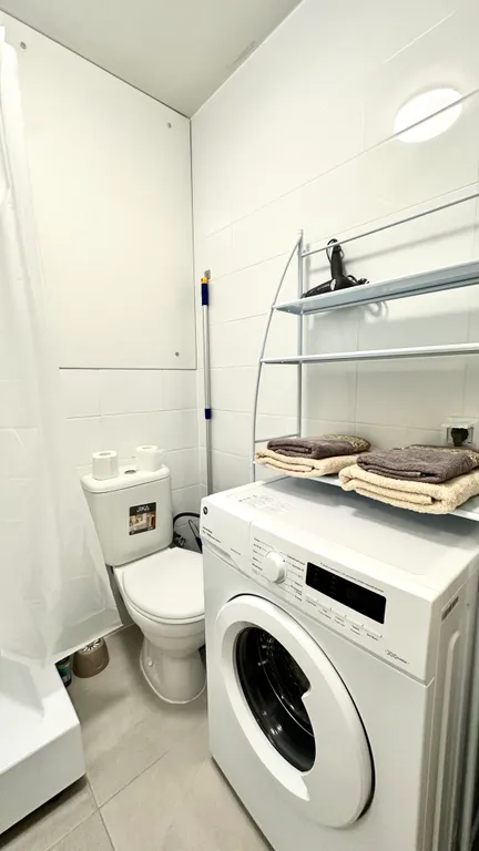 Квартира с видом на пруд