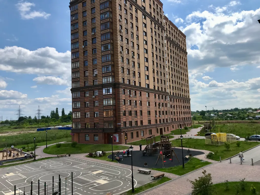 Современная евродвушка рядом с Академией тенниса и ДС