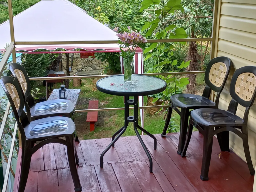 Коттедж Коттедж Апартаменты недалеко от моря — Макопсе