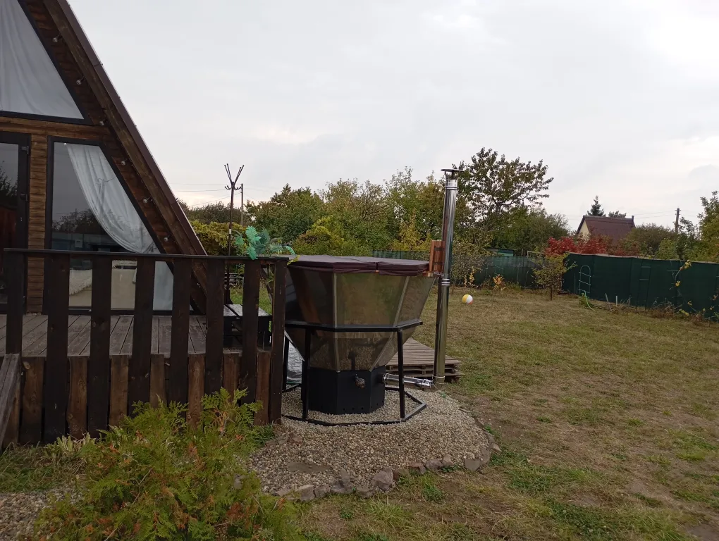 Дом за Дериглазова с баней и чаном