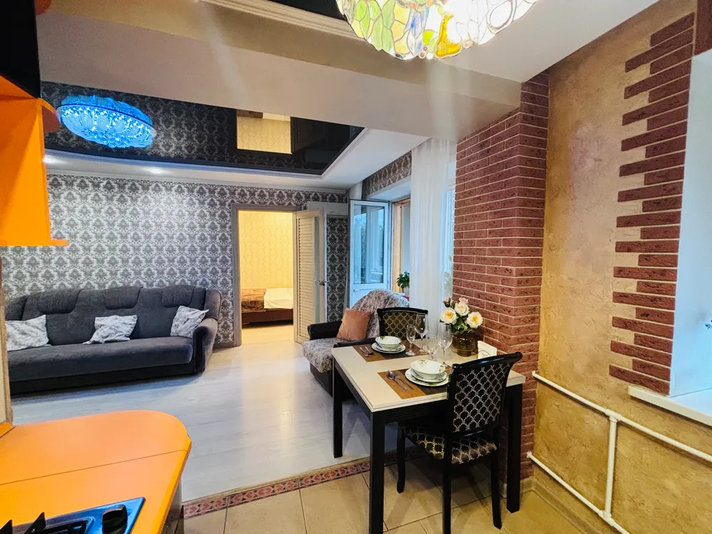 Комфортабельная евродвушка в тихом центре Курска-парк Бородино