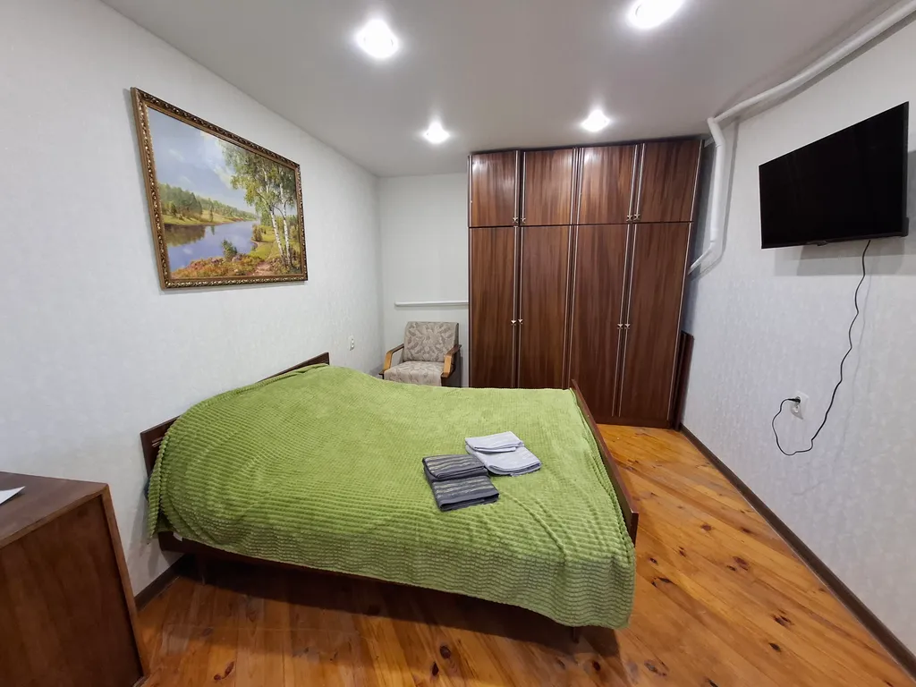 Тихий уютный дом вдали недалеко от центра, рядом с Московским вокзалом