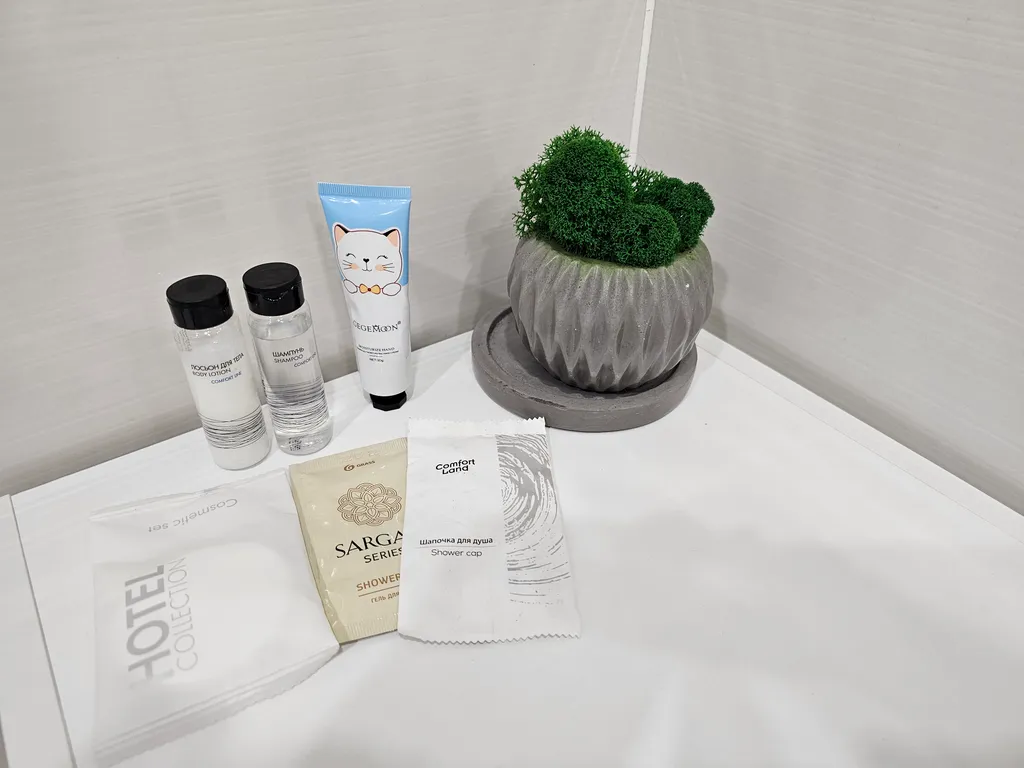 Студия с лоджией и панорамными окнами