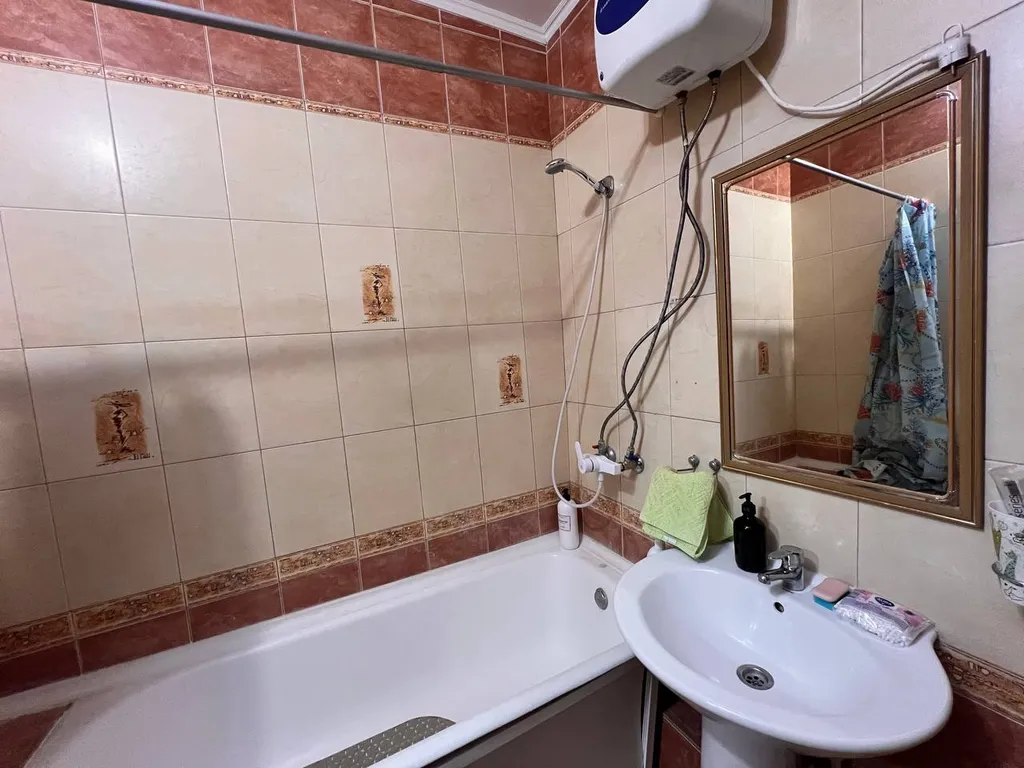 Квартира 1-комнатная квартира в новом доме в центре у прибоя — Тюмень