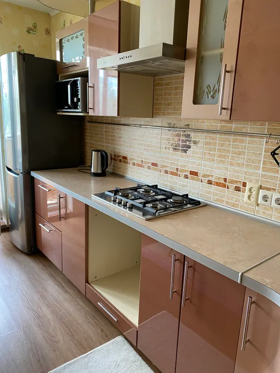 Центр, парковка, лифт, тёплый дом, ТЦ Трио, Лямус