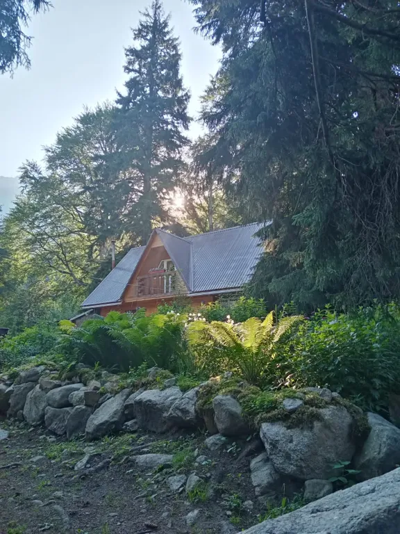 Целый этаж под ключ с видом на горы и лес Лодж