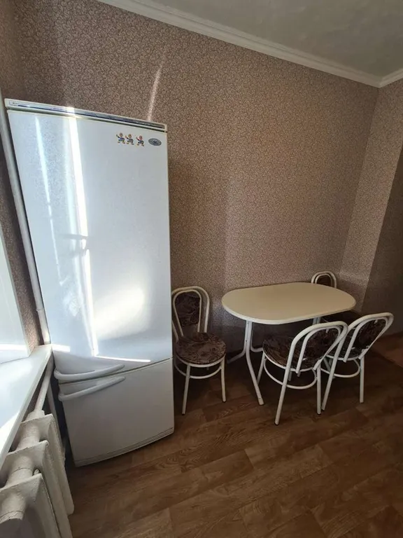 2 комнатная район обелиска