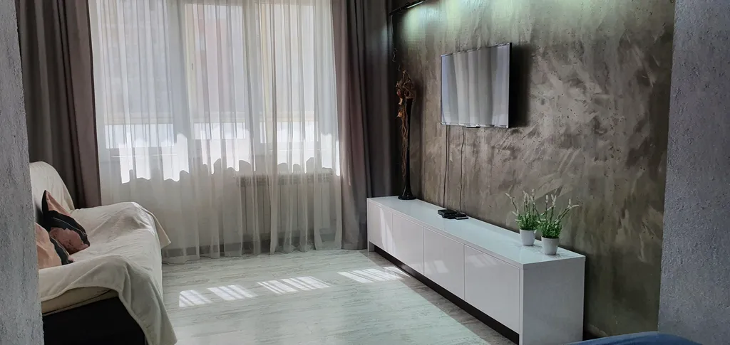 Дизайнерские апартаменты-лофт Радуга