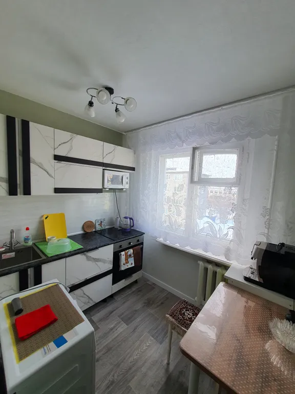 Квартира 3-комнатная Квартира — Кировск