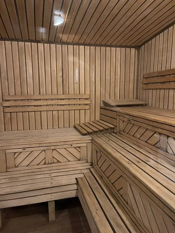 Дом для отдыха с баней и бассейном WoodRay