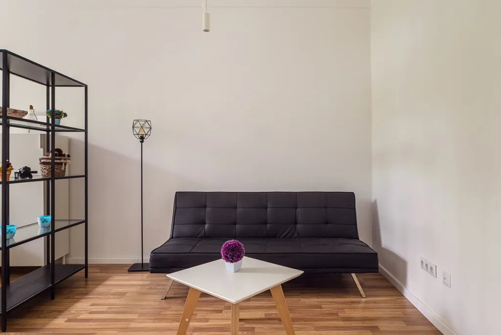 Светлый апартамент на площади Победы в сердце столицы