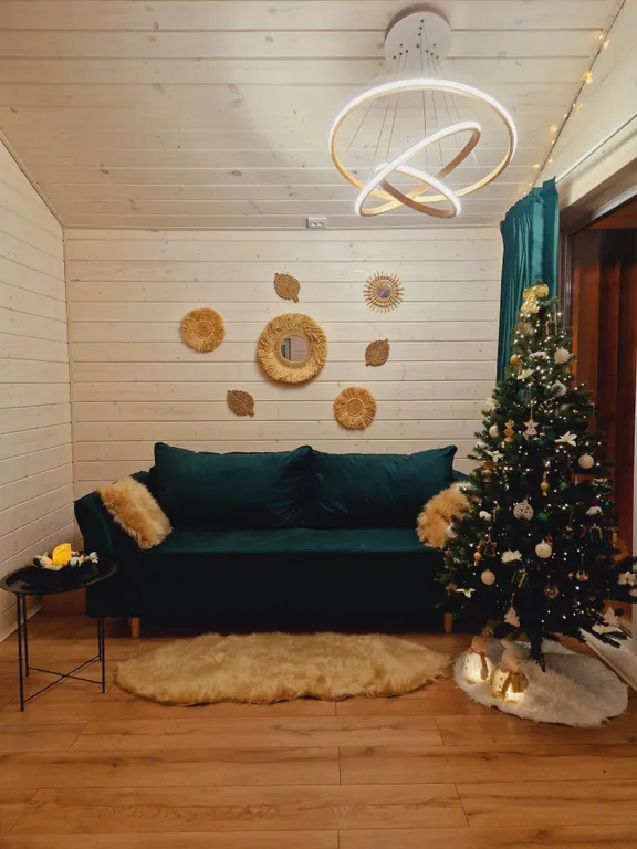 Коттедж Стильный Барн-Хаус с горячей купелью — Соловеново