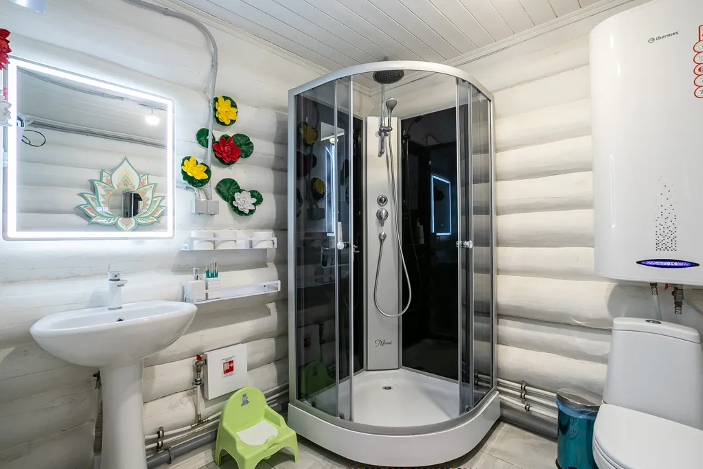 Коттедж Гостевой дом Дели в Кикино на Веле с балконом и русской печкой — Кикино