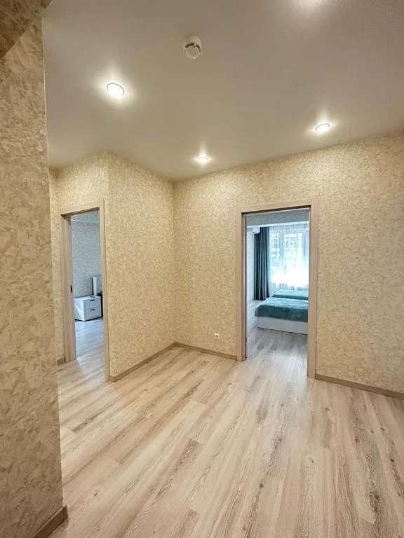 Двухкомнатная квартира на берегу моря