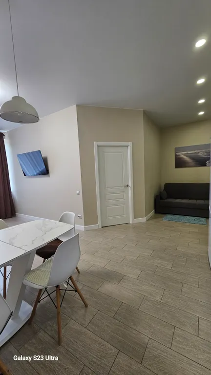 Апартаменты в доме на пляже