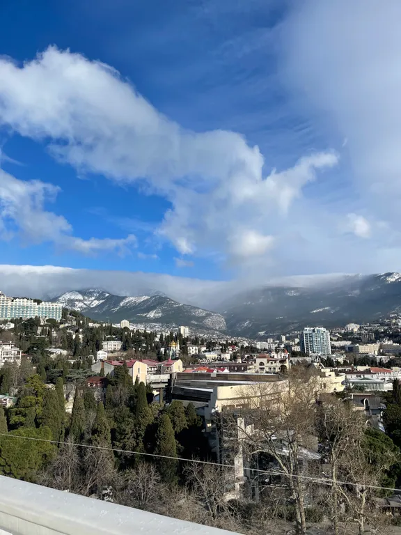 Квартира в Ялте с видом на море