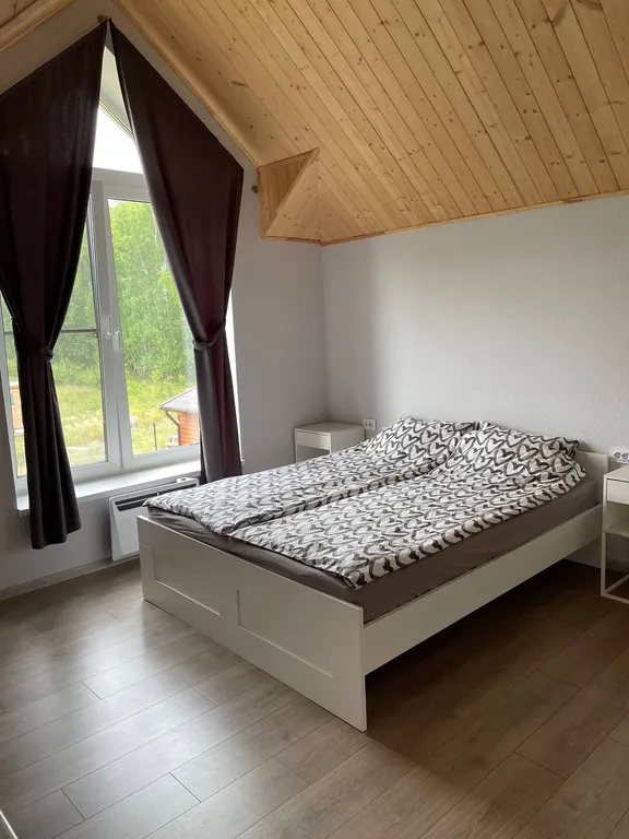 The поле - дом с баней и купелью без соседей