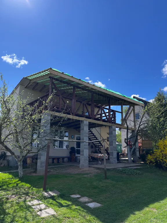 Усадьба на берегу реки