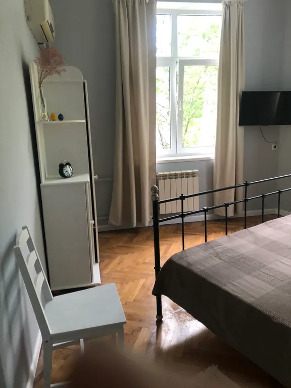 Уютная квартира в тихом центральном районе — аренда посуточно в Сочи