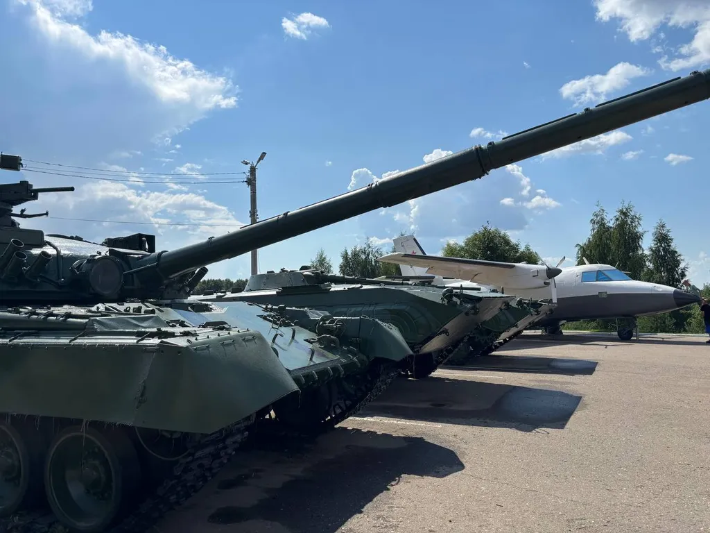 Просторная квартира, 500 метров пешком до главной площади, ждем