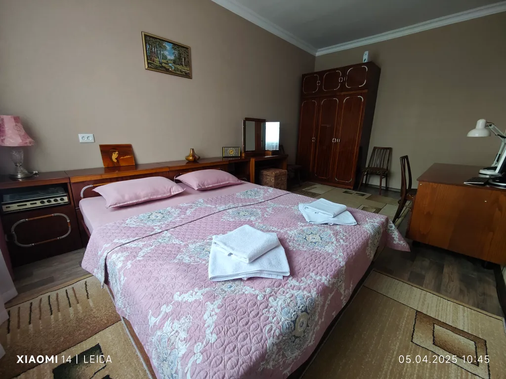 Уютная квартира с ретро обстановкой