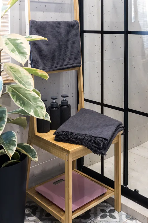 Скандинавский дом с террасой и панорамным видом на водохранилище