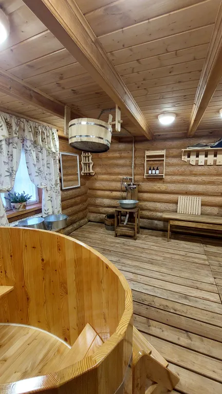 Уютный дом с баней рядом с рекой и лесом