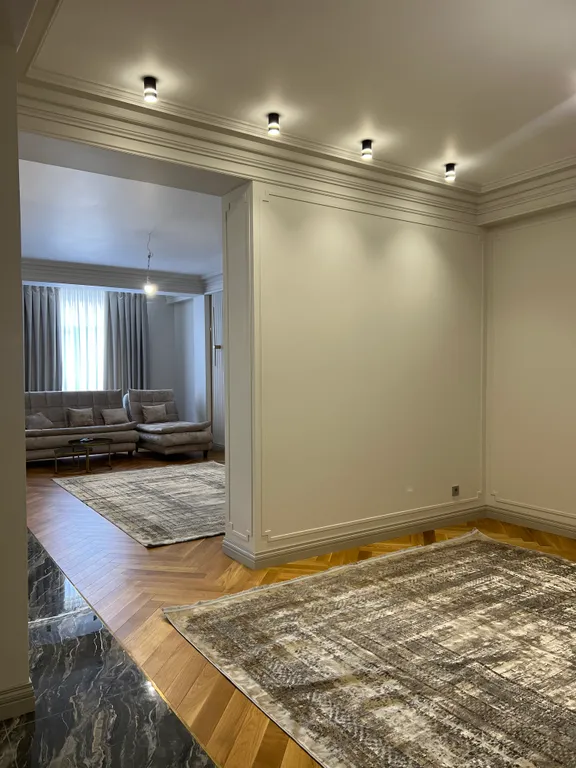 Апартамент с дизайн ремонтом и видом на море