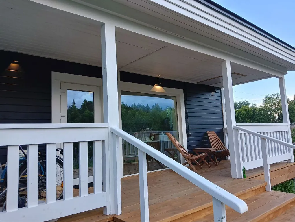 Дом с сауной и камином у леса в Карелии