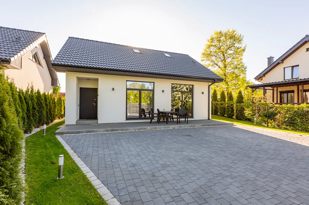 Уютный домик с видом на море