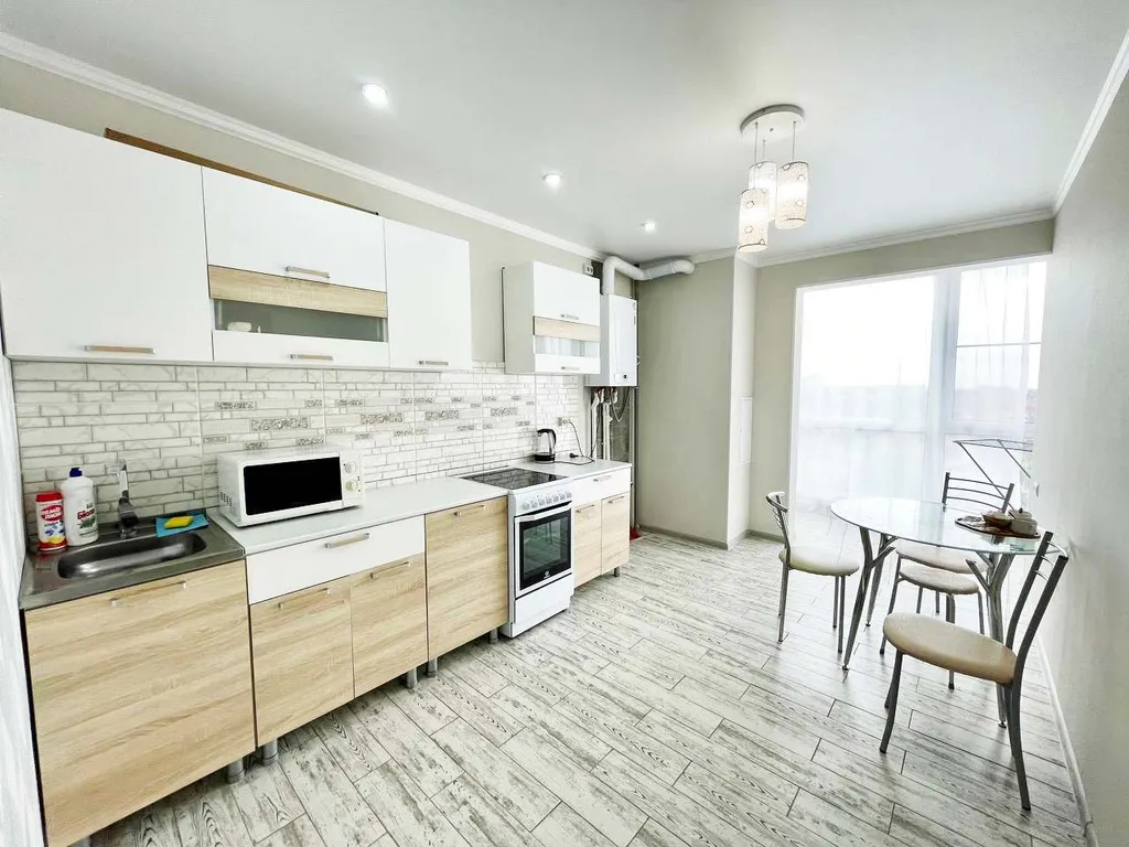 Апартаменты Astra Apartments  возле центра с новым ремонтом