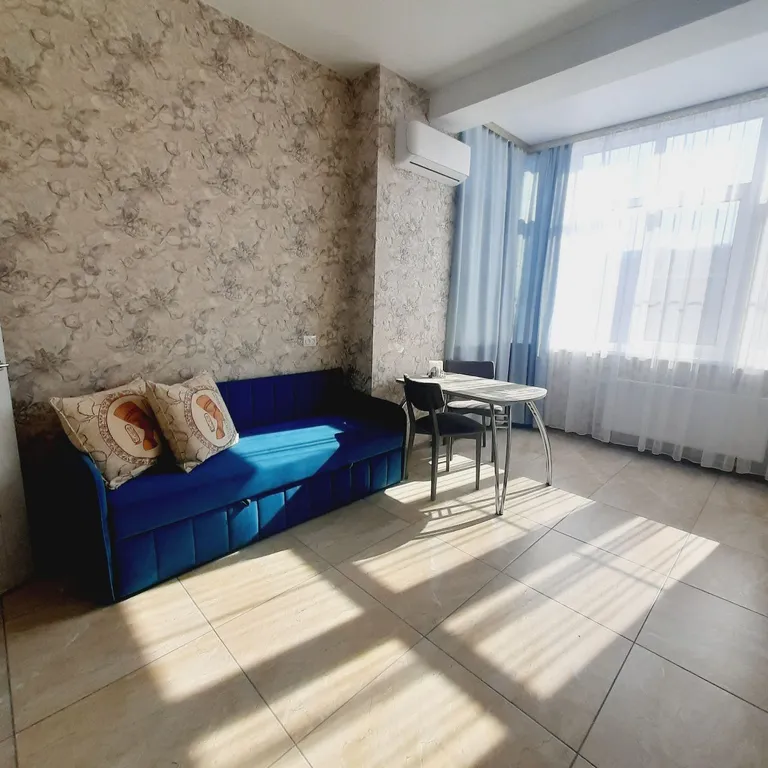 Уютная однокомнатная квартира в новом доме с видом на горы