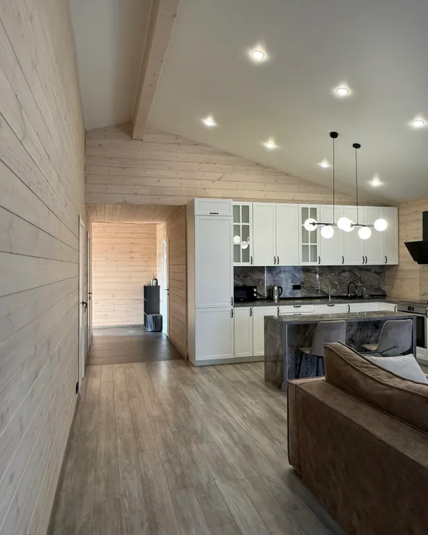 Роскошный дом с собственным бассейном