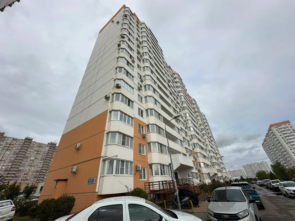 Квартира Уютная квартира в 5 минутах ходьбы от Парка Галицкого — Краснодар