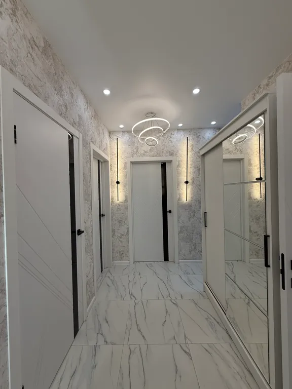 Евро 4-х комнатная люкс квартира