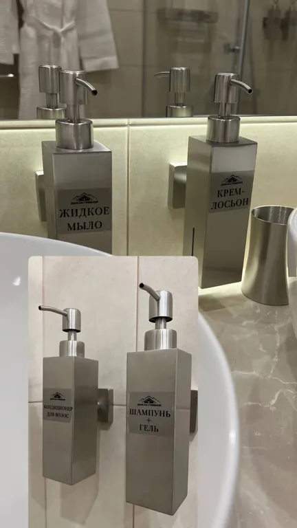 Дом в лесу с теплым бассейном и баней