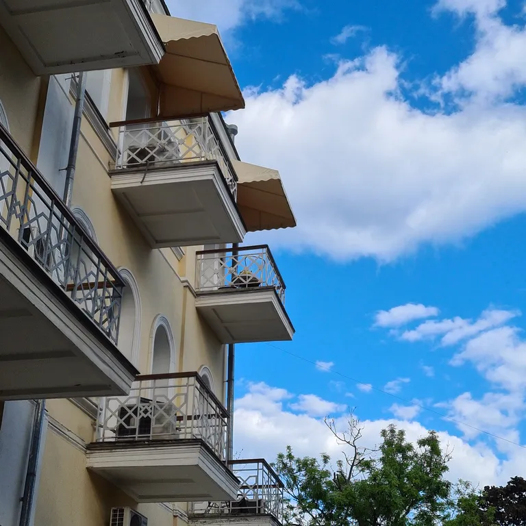 Апартаменты на первой линии