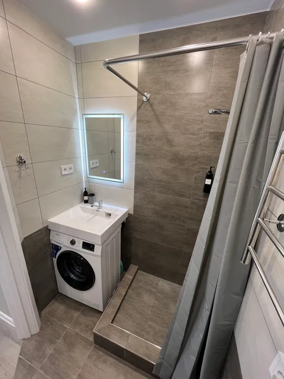 Дизайнерская квартира-студия