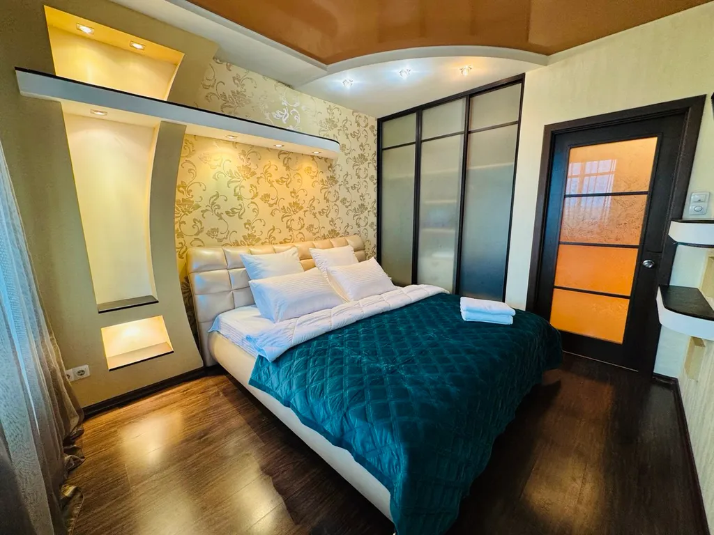 Комфортная двухкомнатная квартира — аренда посуточно в Уссурийск