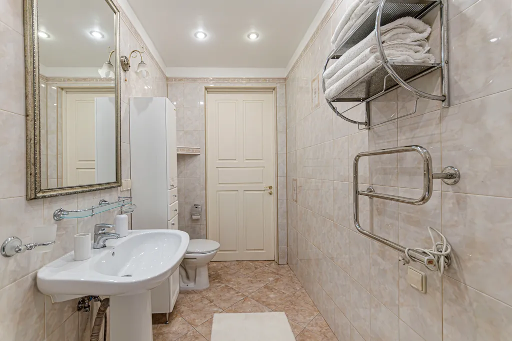 Квартира delux с 4 спальнями и парковкой у Эрмитажа