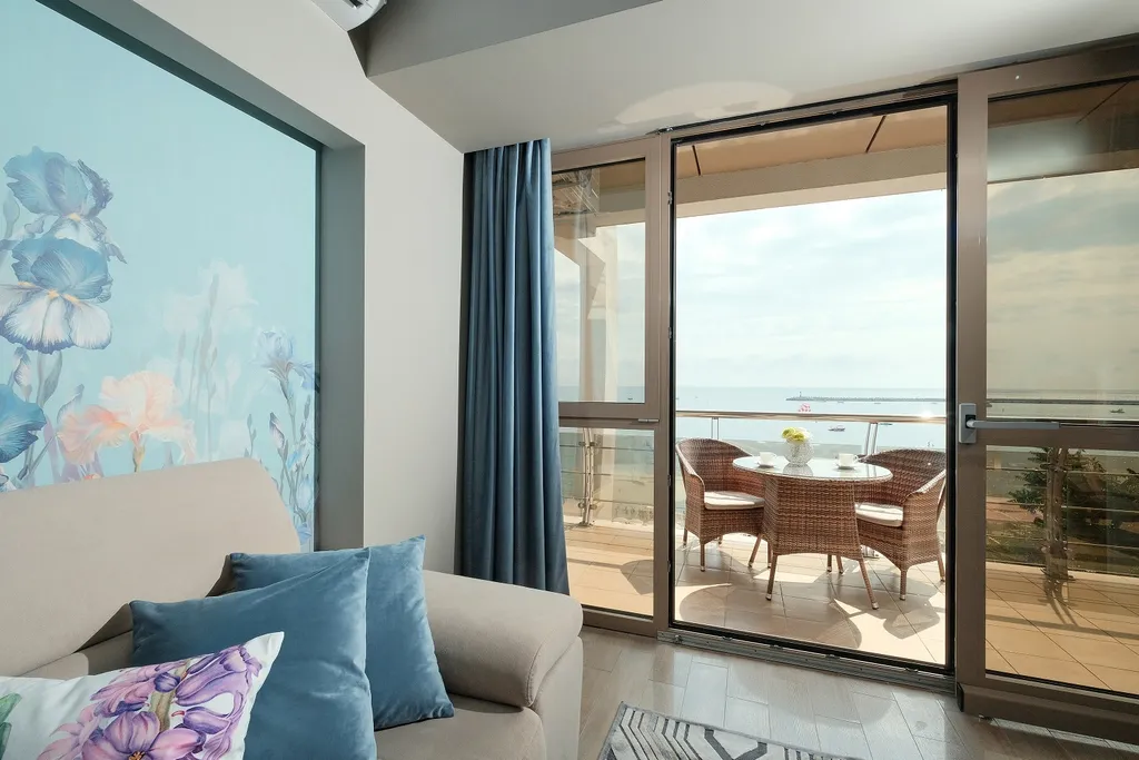 Двухкомнатные апартаменты Family с панорамным видом на море