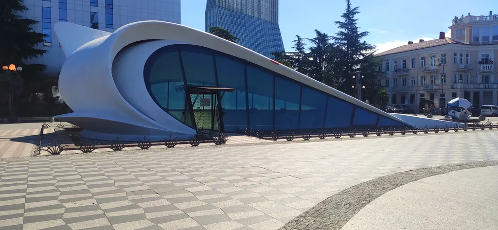 Апартамент в элитном комплексе у моря и парка с бассейном и спа-зоной