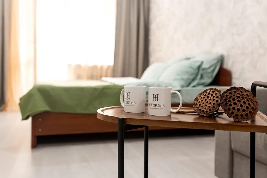 Луна в новом районе города