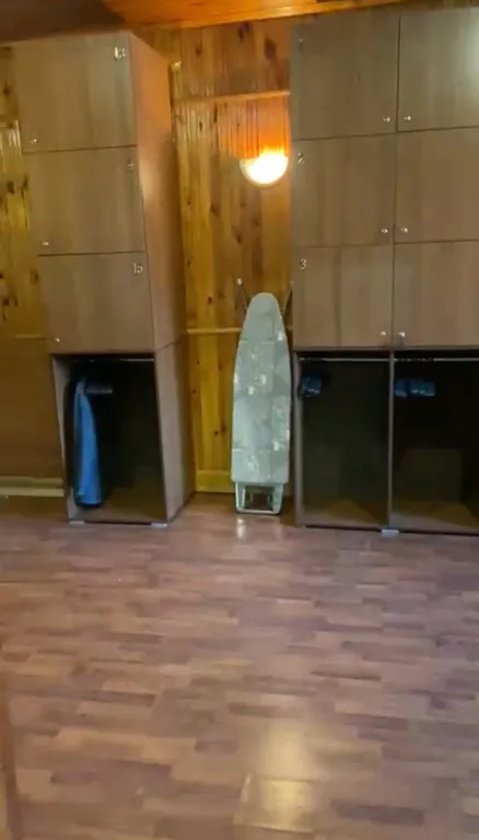 6-комнатный Дом