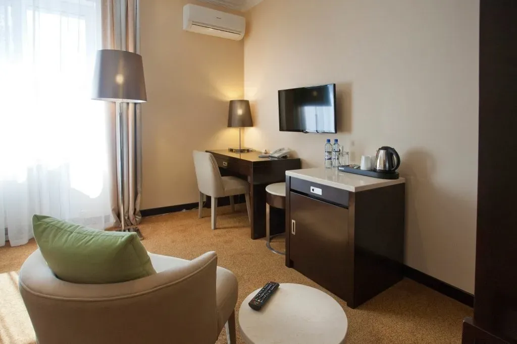 Улучшенный номер с 1 двуспальной кроватью