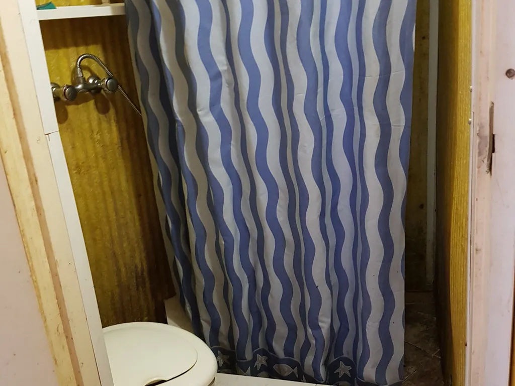 20 метров от площади жд вокзала