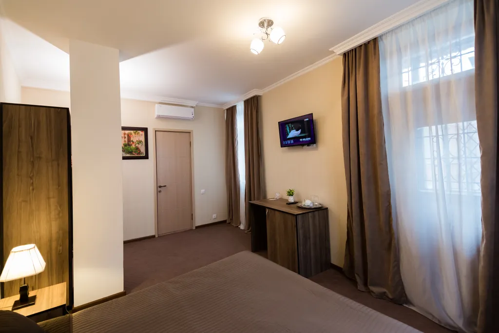 Номер с видом на город