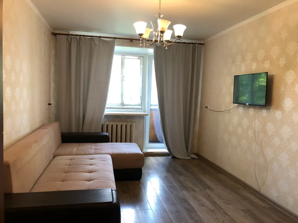 Уютная 2 -я квартира в центре города — аренда посуточно в Челябинск