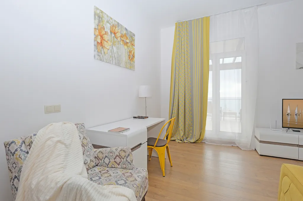 Квартира с панорманым видом на море - Kingdom